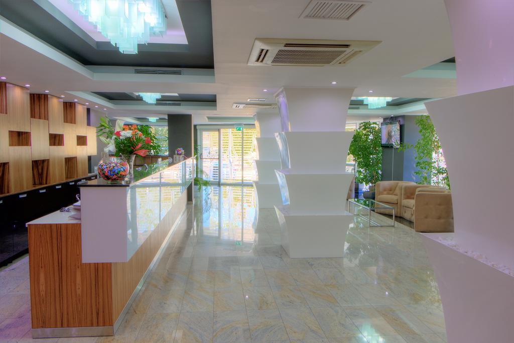 Hotel Oltenia Craiova Exterior foto